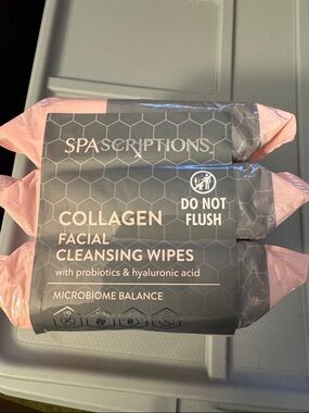 SpaScriptions Collagen Facial Cleansing Wipes - Pink